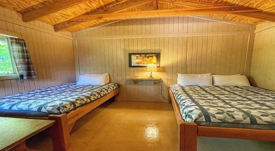 Room 5, Timber Wolf Campground Resort & Jeep Rentals, Flathead