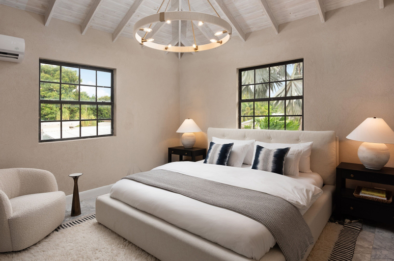 Room 3, Luxe Retreat With Private Pool - The June 4 Bedroom Villa