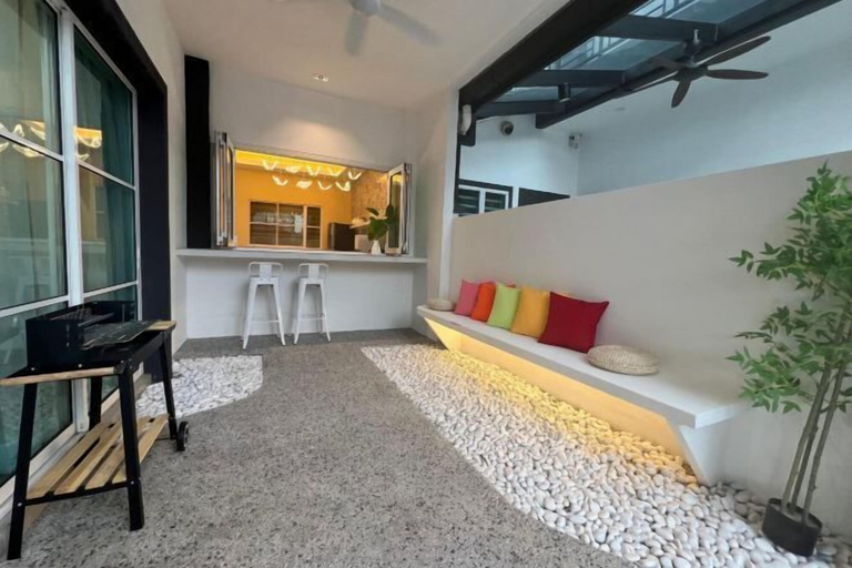 Exterior 3, JIA Residence 21 pax (Karaoke + Snooker), Kinta