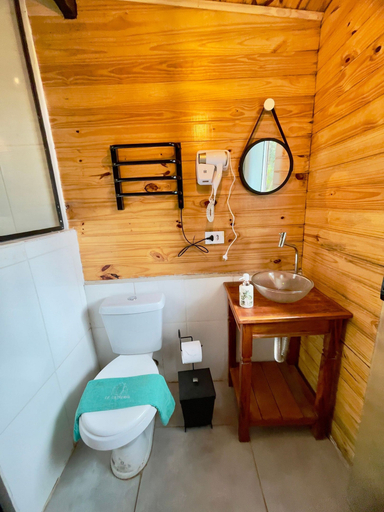 Bathroom 3, La Catedral, Campo Limpo Paulista