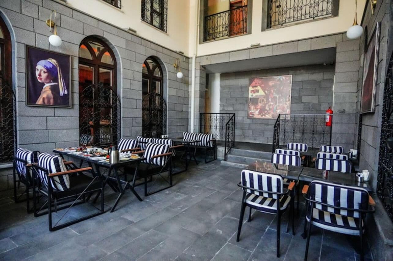 Exterior 2, Blackhan Palace Otel, Merkez