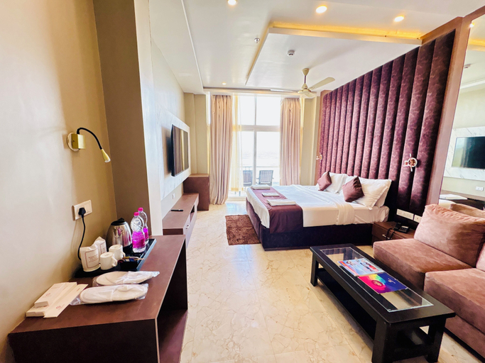 Room 3, The Bay Suites Puri With Sea View, Puri