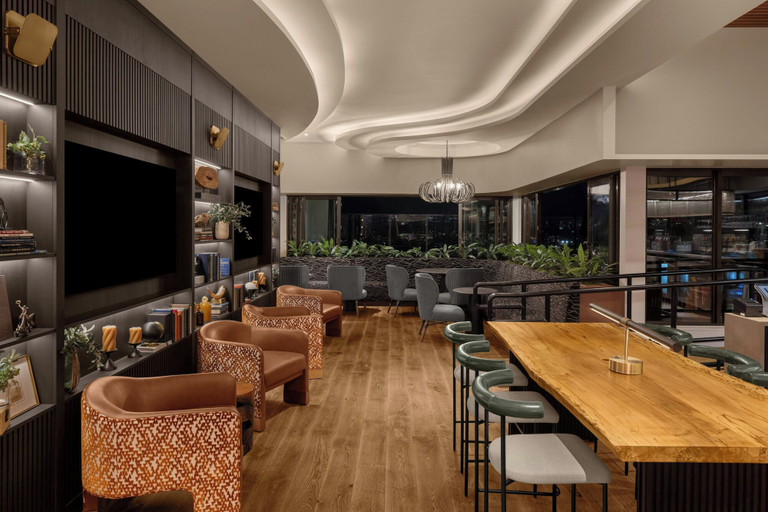 Food & Drinks 4, Element by Marriott Calgary Downtown, Division No. 6