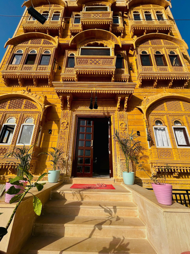 Front of property, Hotel Narpat Garh Palace Jaisalmer, Jaisalmer