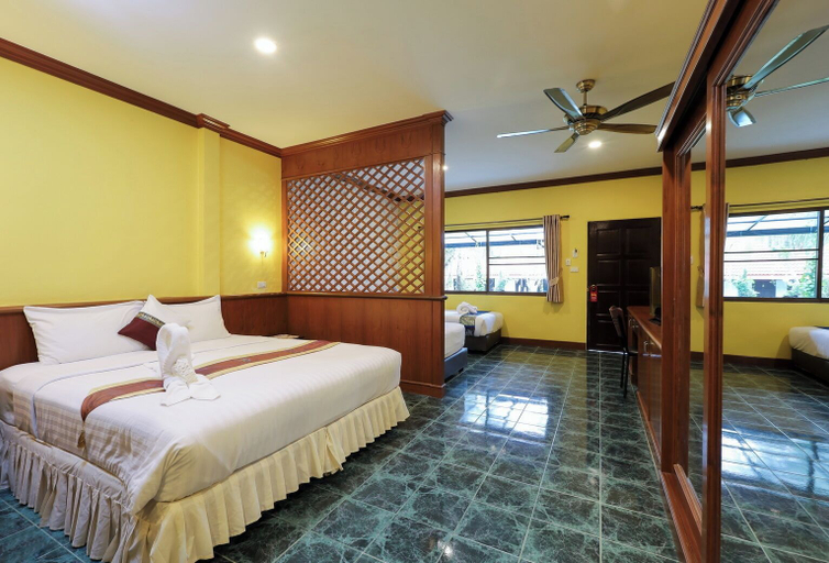 Room 2, The Gold-Digger's Resort, Phuket Island