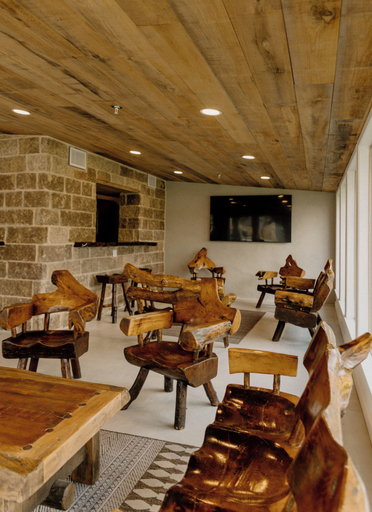 Lounge 2, The Hotel Henry, Blanco