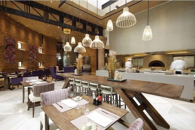 Breakfast area 5, Royal Majestic Hotel, City of Johannesburg