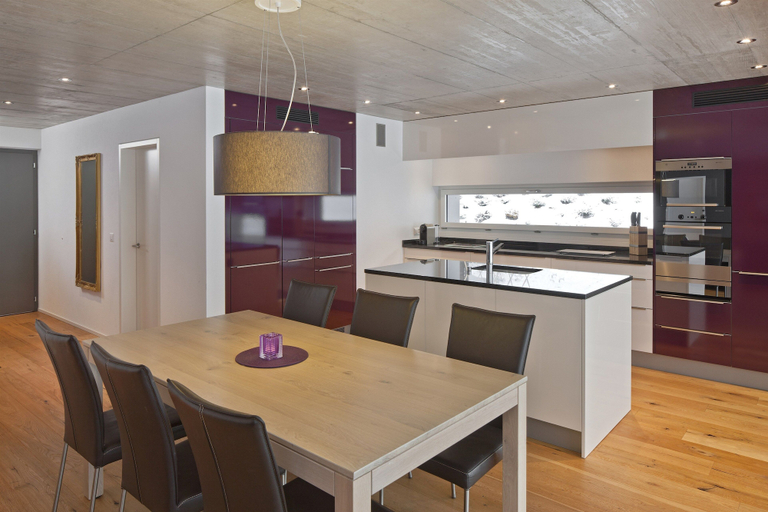 Others 5, Sera Lodge, Visp