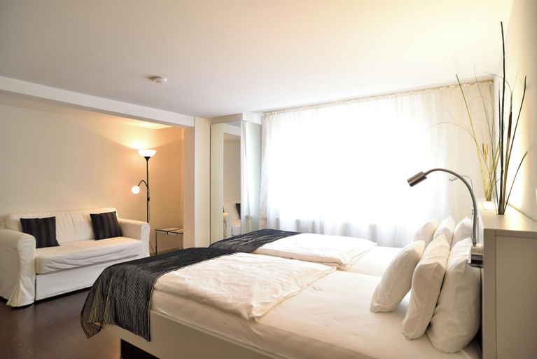 Bedroom 4, Hotel-Restaurant Schillingshof, Göttingen