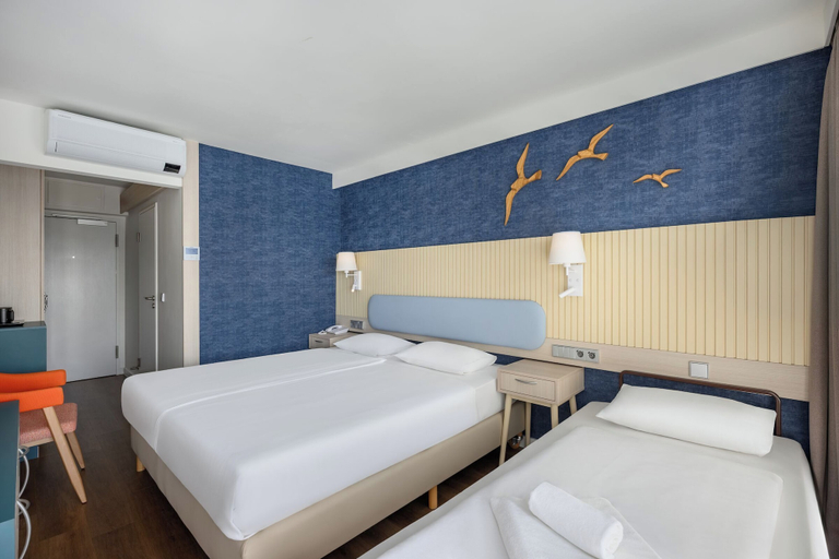 Bedroom 3, Danubius Hotel Annabella, Balatonfüred