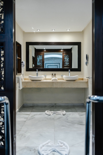 Bathroom 2, Hotel Prestige Agadir, Agadir-Ida ou Tanane