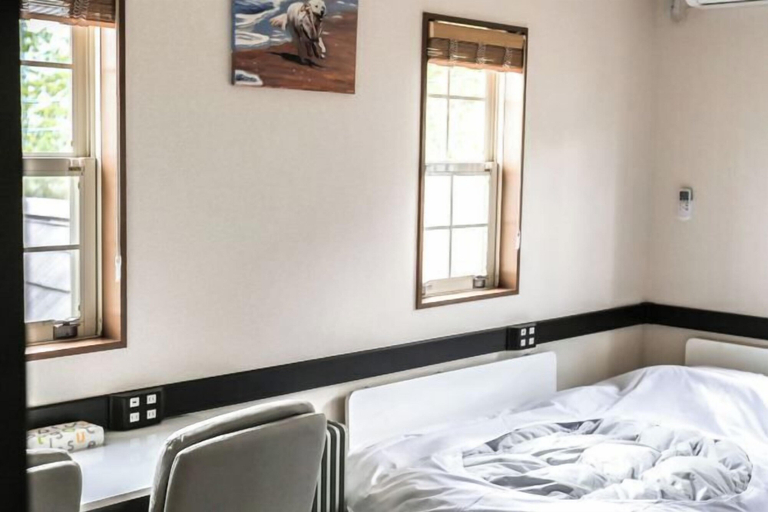 Room 1, WinVilla, Oyama