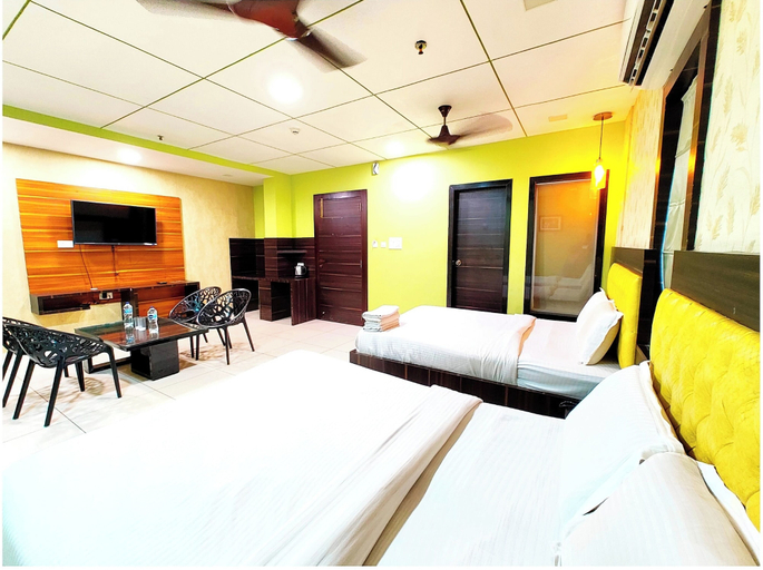 Bedroom 2, Hotel Royal Crown Puri, Puri