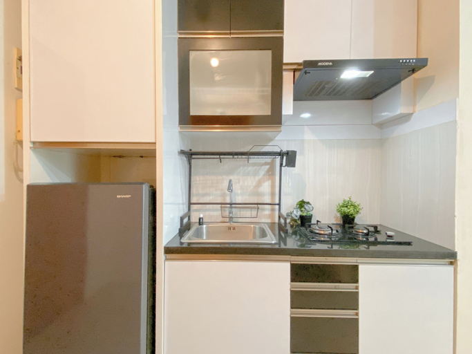 Private kitchen 5, Basic Studio At Apartment Woodland Park Residence, Jakarta Selatan