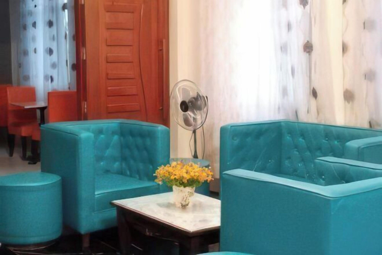 Others 2, Sunnyside Hotel, Santo Tomas