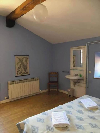 Bedroom 3, Herriko Ostatua, Navarra
