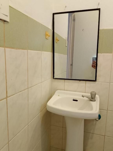 Bathroom 4, WJV INN CANDUMAN, Mandaue City