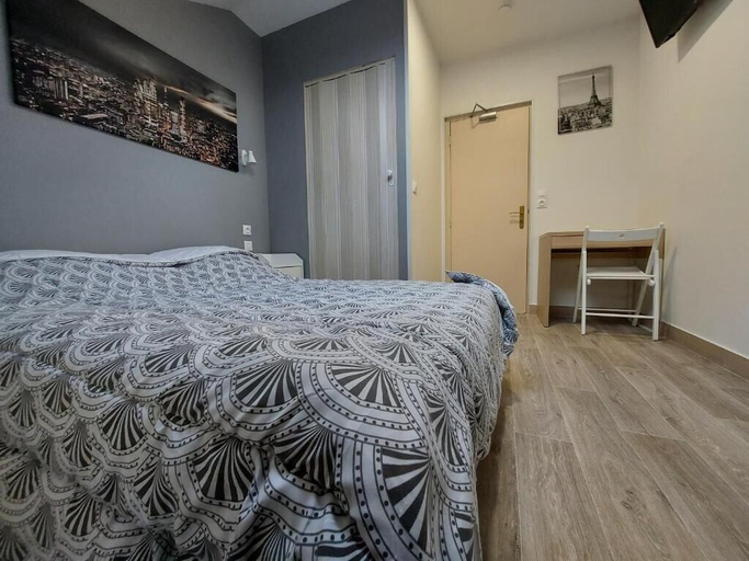 Bedroom 3, ARDENN HOTEL, Marne