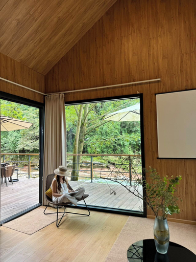 Room 3, Verdant Haven, Chengdu