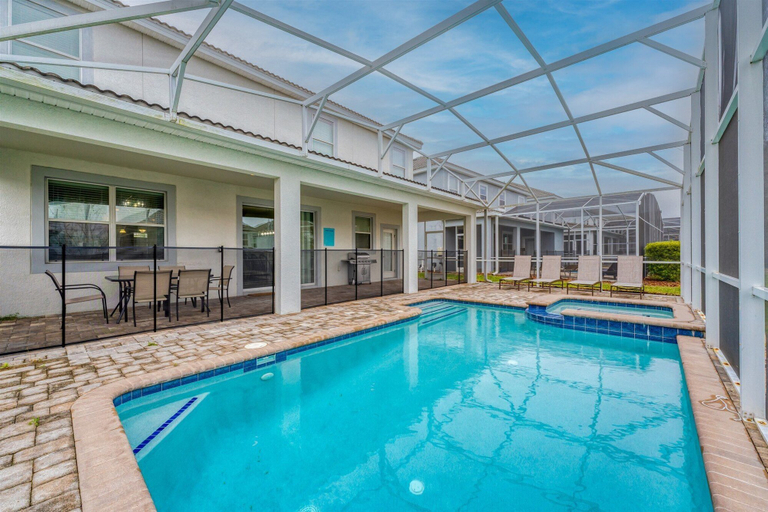 Pool 3, 9BR Villa Home Theater Pool Sleeps 16, Osceola