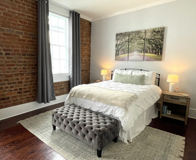 Room 2, Bee on Broughton - Historic Downtown, Chatham