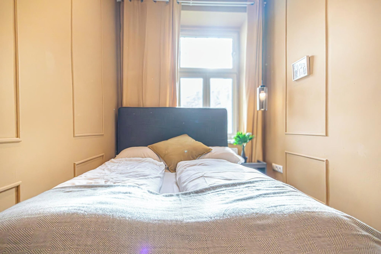 Room 4, Group Friendly 4BR Near Westbahnhof, Wien