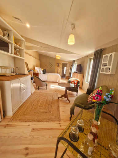 Living area 5, Casa Pertica, Orne