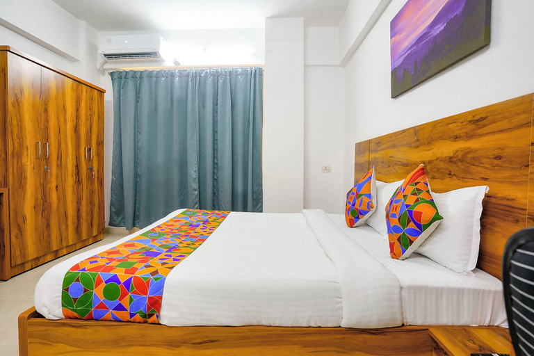 Room 5, Fabhotel Wellax 24 Service Apartments, Thane