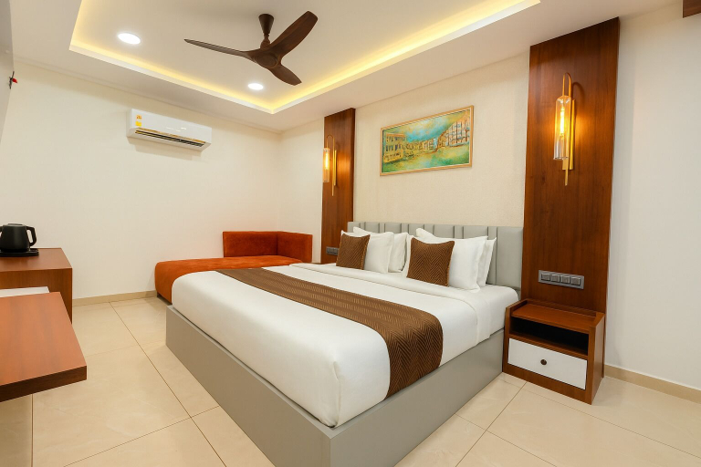 Room 5, Hotel Shree Narayana By Travinities, Ujjain