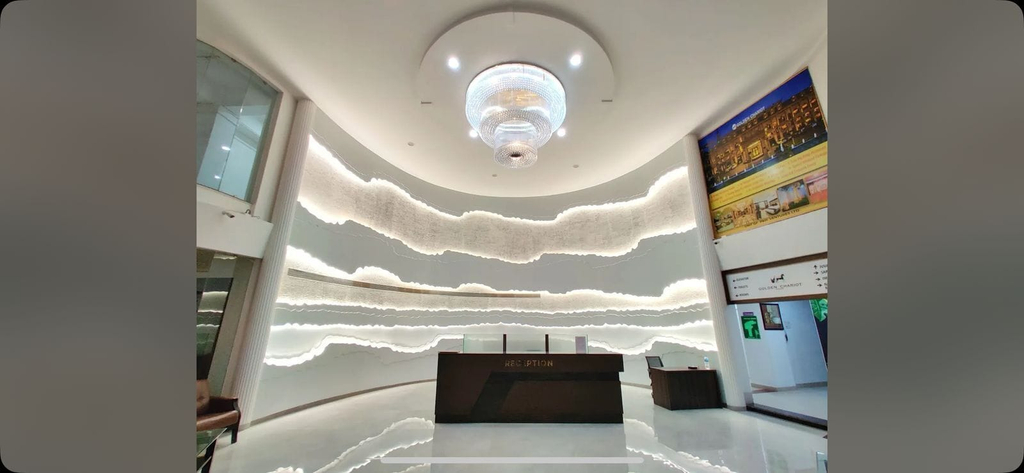 Reception, Seaface Properties, Daman