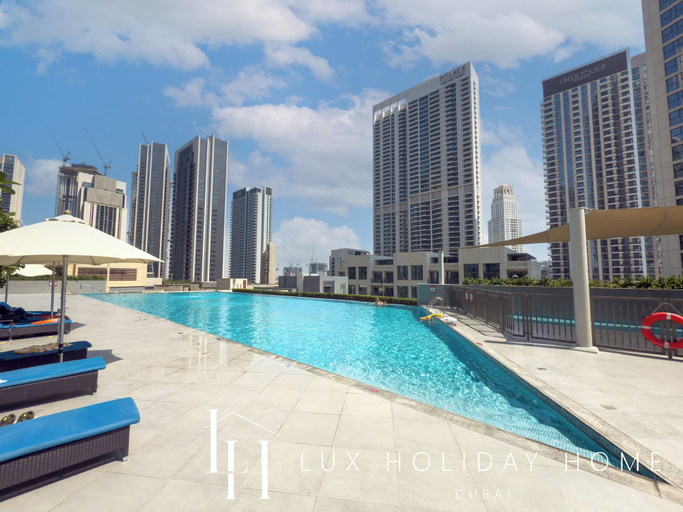 Pool, LUX The Creekside Skyline View Suite, Dubai