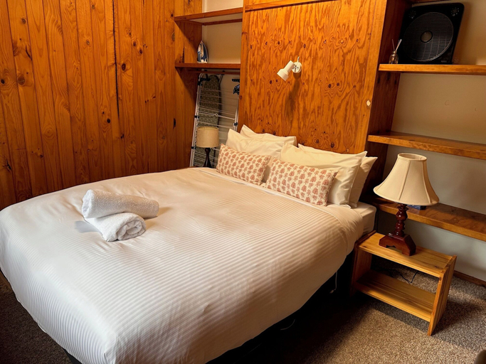 Bedroom 2, Woodbine Park Eco Cabins, Bega Valley