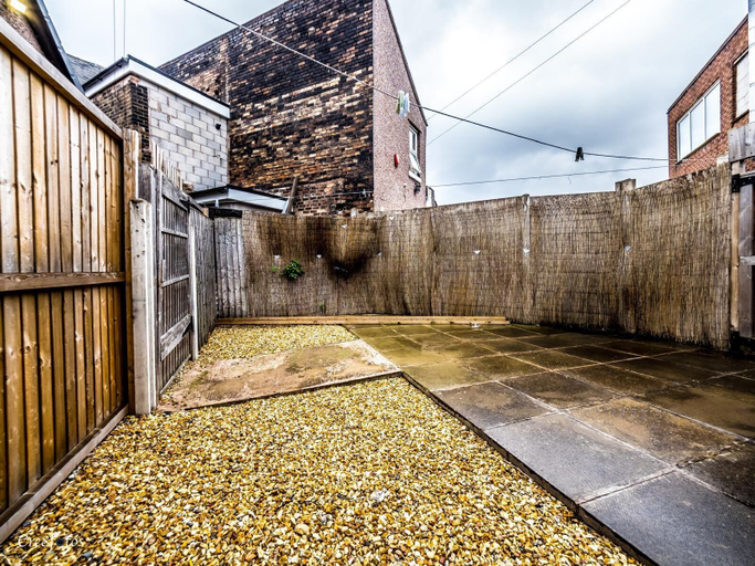 Exterior 4, Ensuite3 Woodhouse private bath 2kitchen, Stoke-on-Trent