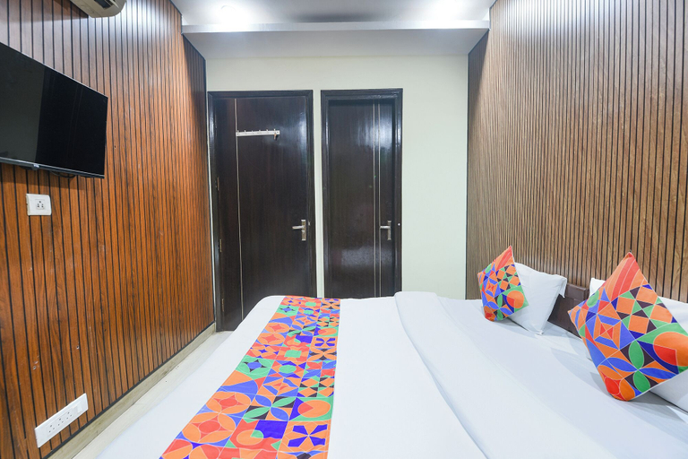 Room 5, Fabhotel Corporate Stayz, Gurgaon