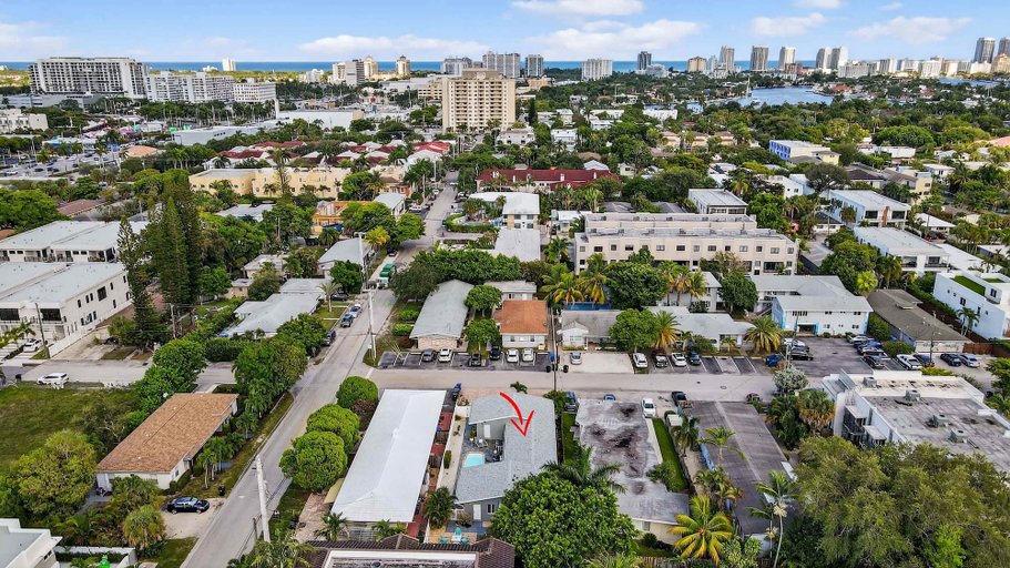 Aerial view 4, Victoria Park's Secret #1 - 6ppl, Broward