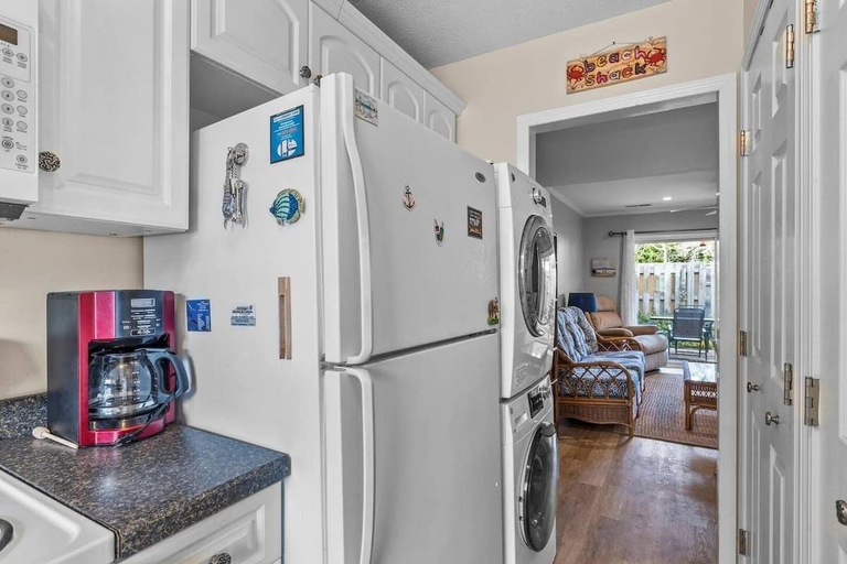 Private kitchen 3, Dreamy Vacation Smart-home By The Beach 2 Bedroom Home by RedAwning, Carteret