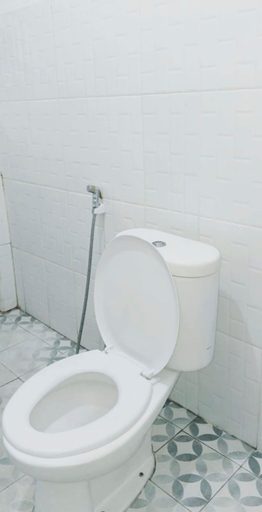 Bathroom 4, La Plage Beach Club & Resort, Sukabumi