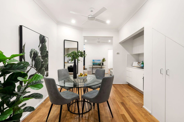 Others 5, Comfy Darlinghurst Retreat, Sydney