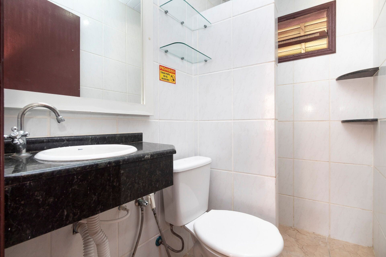 Bathroom 3, AP 10 Ala Conceição Residencial Solavir, Bombinhas
