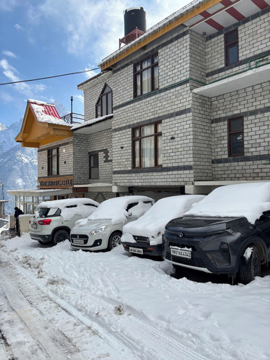 Front of property 5, The White Castle, Kinnaur