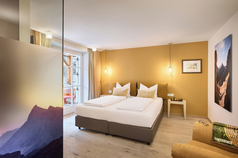 Bedroom 2, Dolomit Boutique Hotel, Bolzano