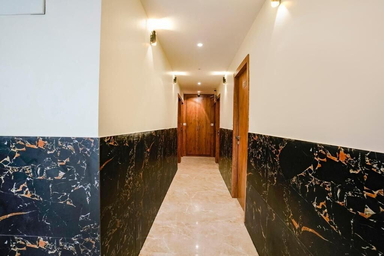 Interior 4, Antlers Hotel, Mumbai Suburban