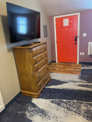 Living area 5, Cabins on Main Longmont, Boulder