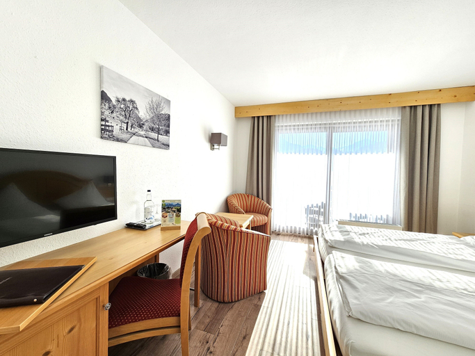 Room 3, Hotel Cafe Fuggerhof, Oberallgäu