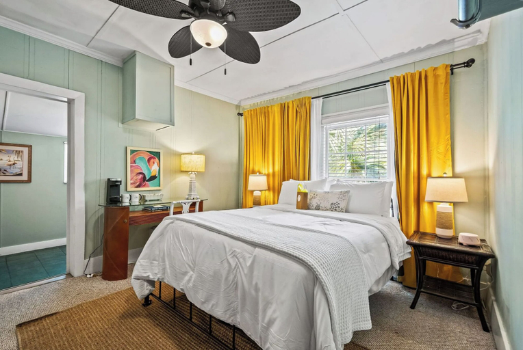 Bedroom 3, The Old Carrabelle Hotel, Franklin