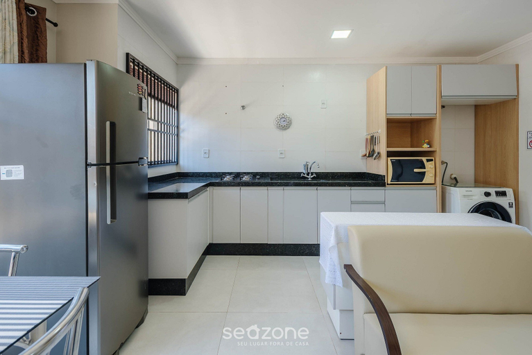 Private kitchen 4, Apts in Condominium 70 Meters From Praia do Tabuleiro - Mtas, Barra Velha