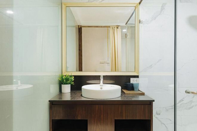 Bathroom 3, VietHOME- GROUP 4pax -2 Private Studio in 1Place, Hoàn Kiếm