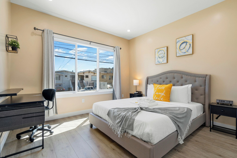 Room 3, 2BR 2BA in Excelsior District w Parking, San Francisco