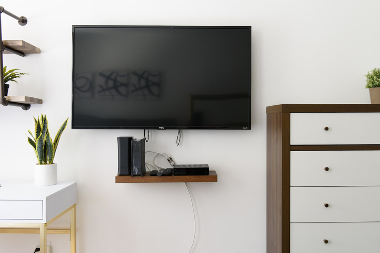 Room 2, 1597 New York Apt, New York