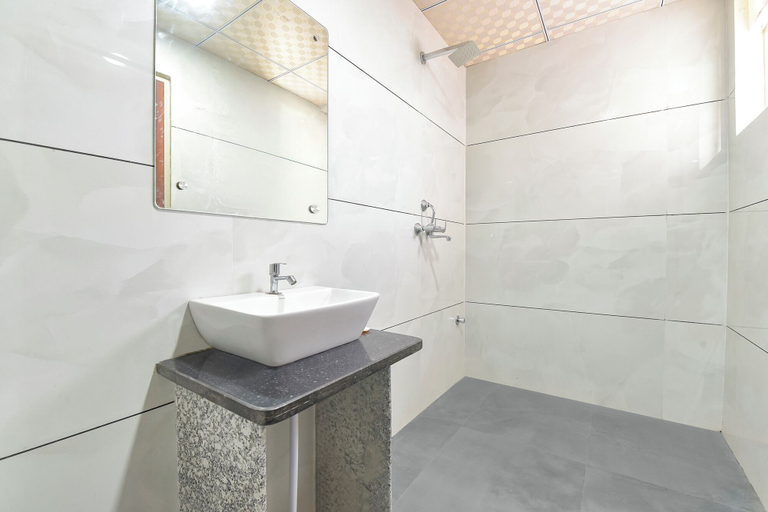 Bathroom 4, Fabhotel Cozzy Stay, Jaipur